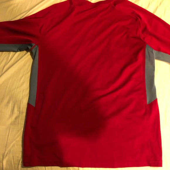 Nike dri-fit long sleeve - Picture 2 of 4